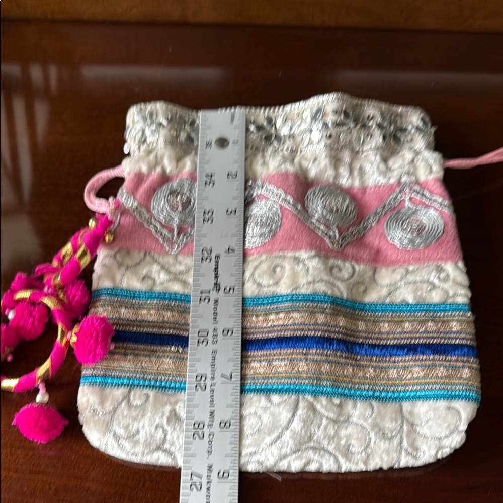 Indian Drawstring Pouch - Picture 3 of 4